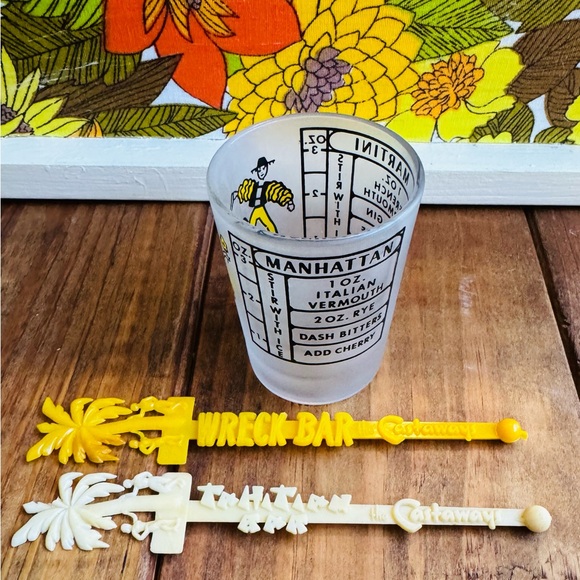 Rare Federal glass Shot glass with 2 drinking stirs all TRUE VINTAGE - Picture 3 of 6